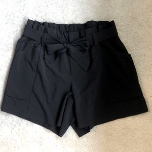 Athleta Skyline Short Black Paper Bag Tie Waist Professional Shorts